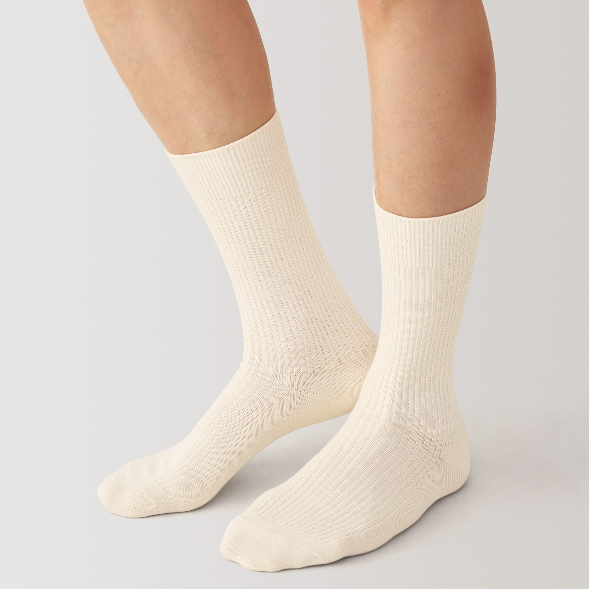 紳士　足なり直角　ズレ落ちにくいリブ編み靴下