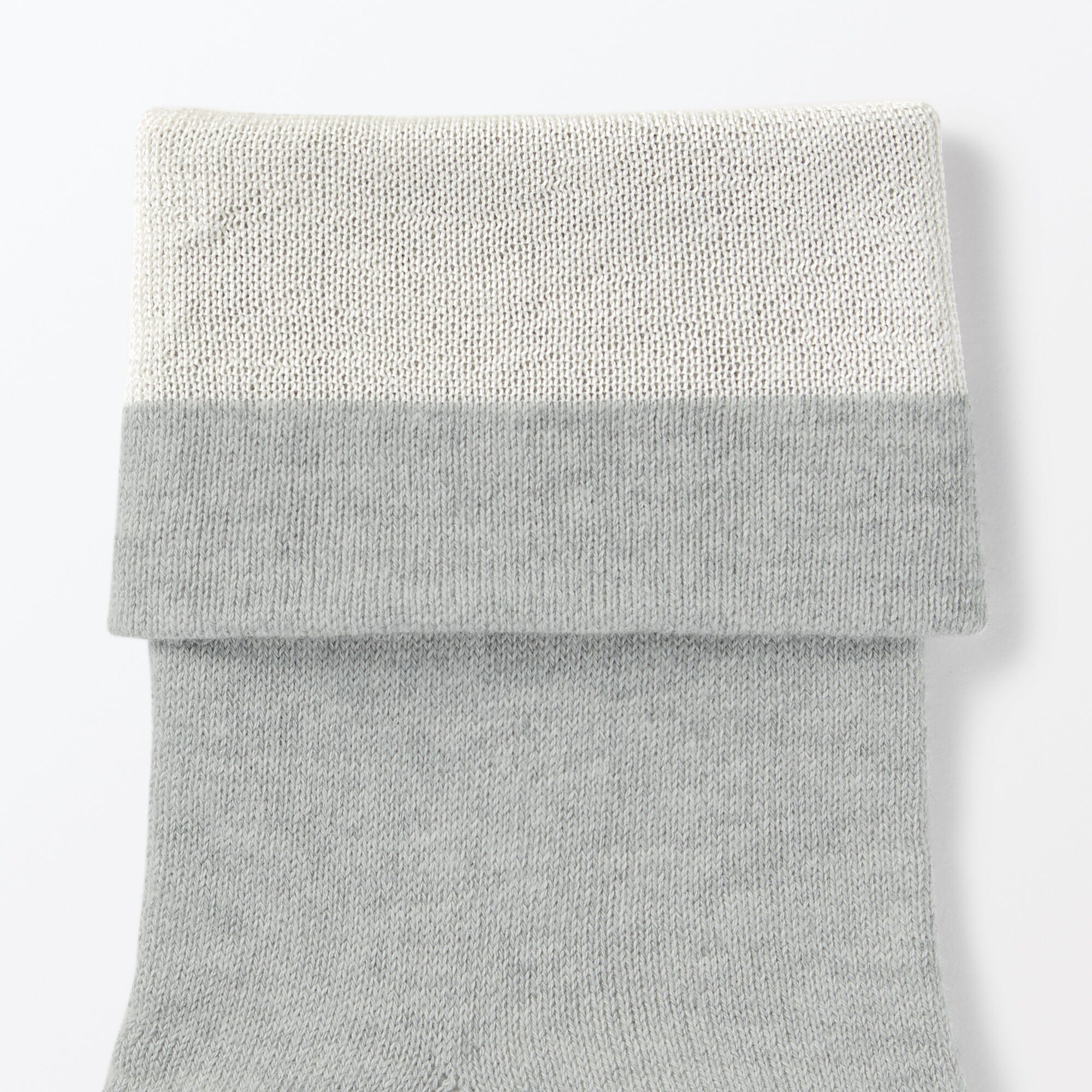 婦人　足なり直角　内側シルク使い　ルームソックス