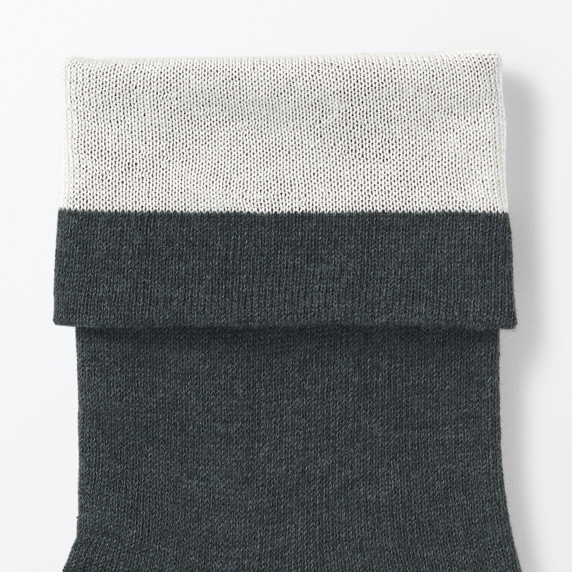 婦人　足なり直角　内側シルク使い　ルームソックス