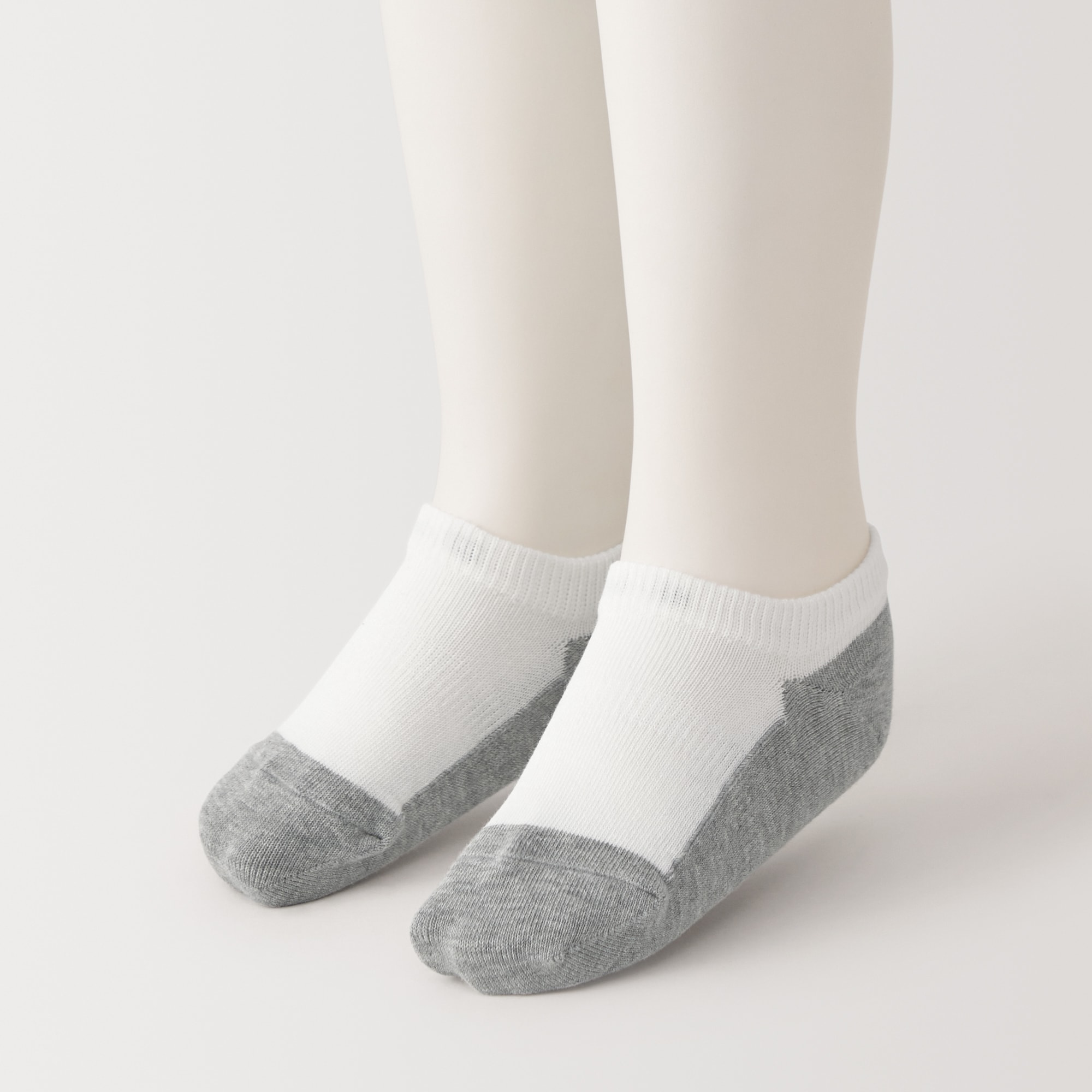 キッズ　足なり直角　スニーカーイン（３足組）