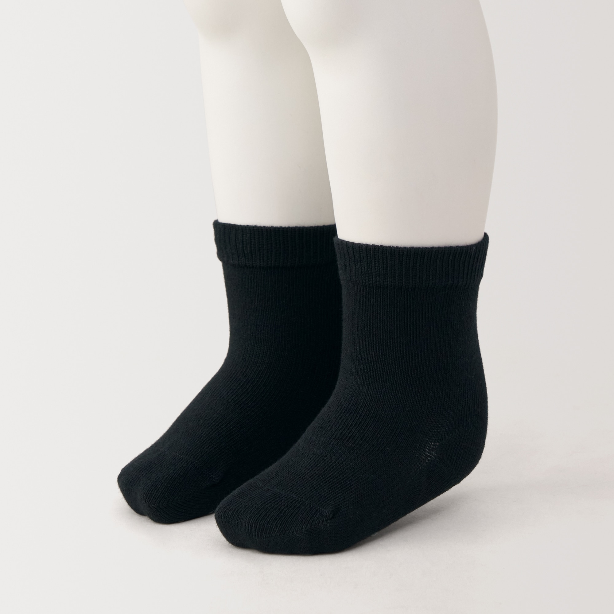 ベビー　足なり直角　靴下（３足組）