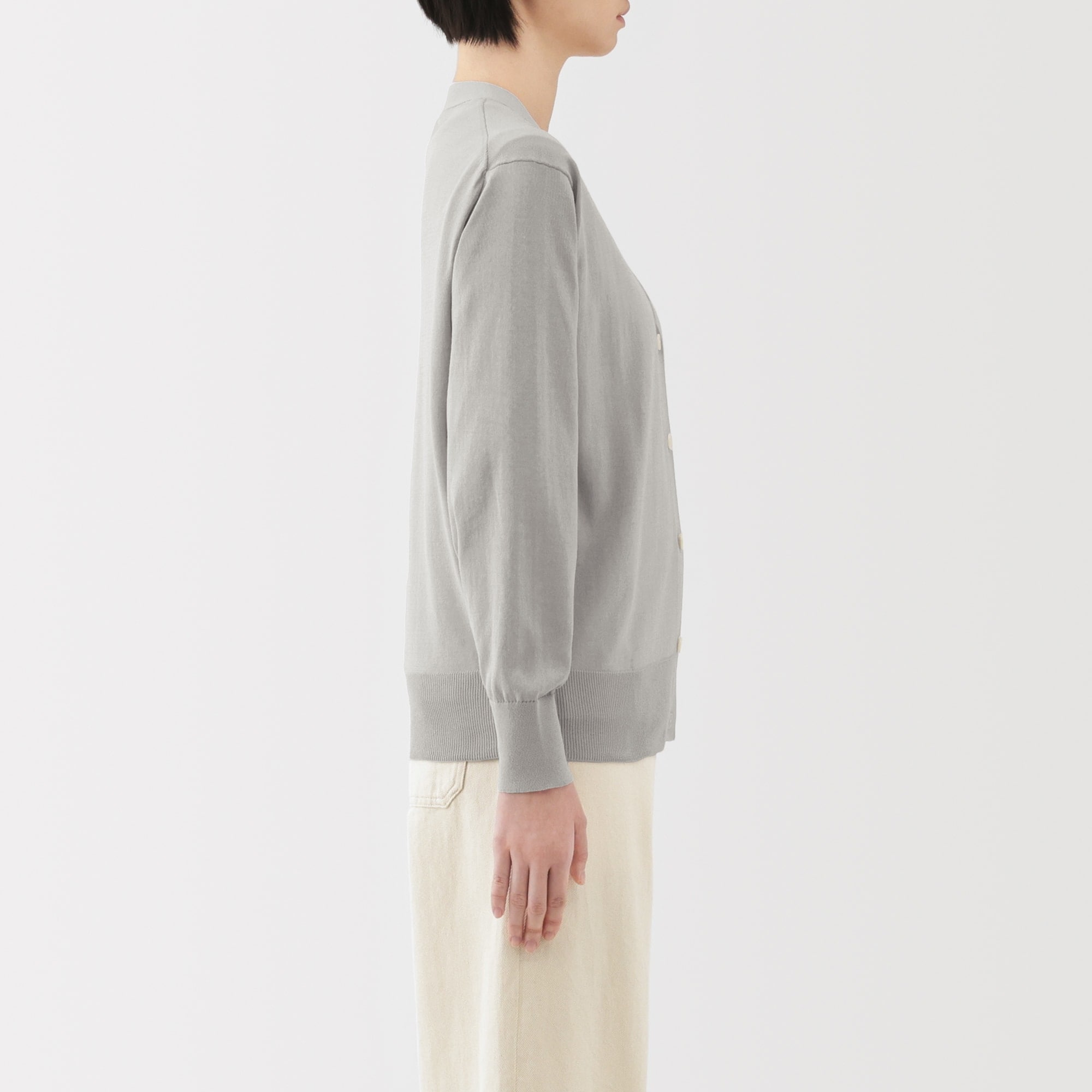 婦人　ＵＶカットライトニットＶネックカーディガン