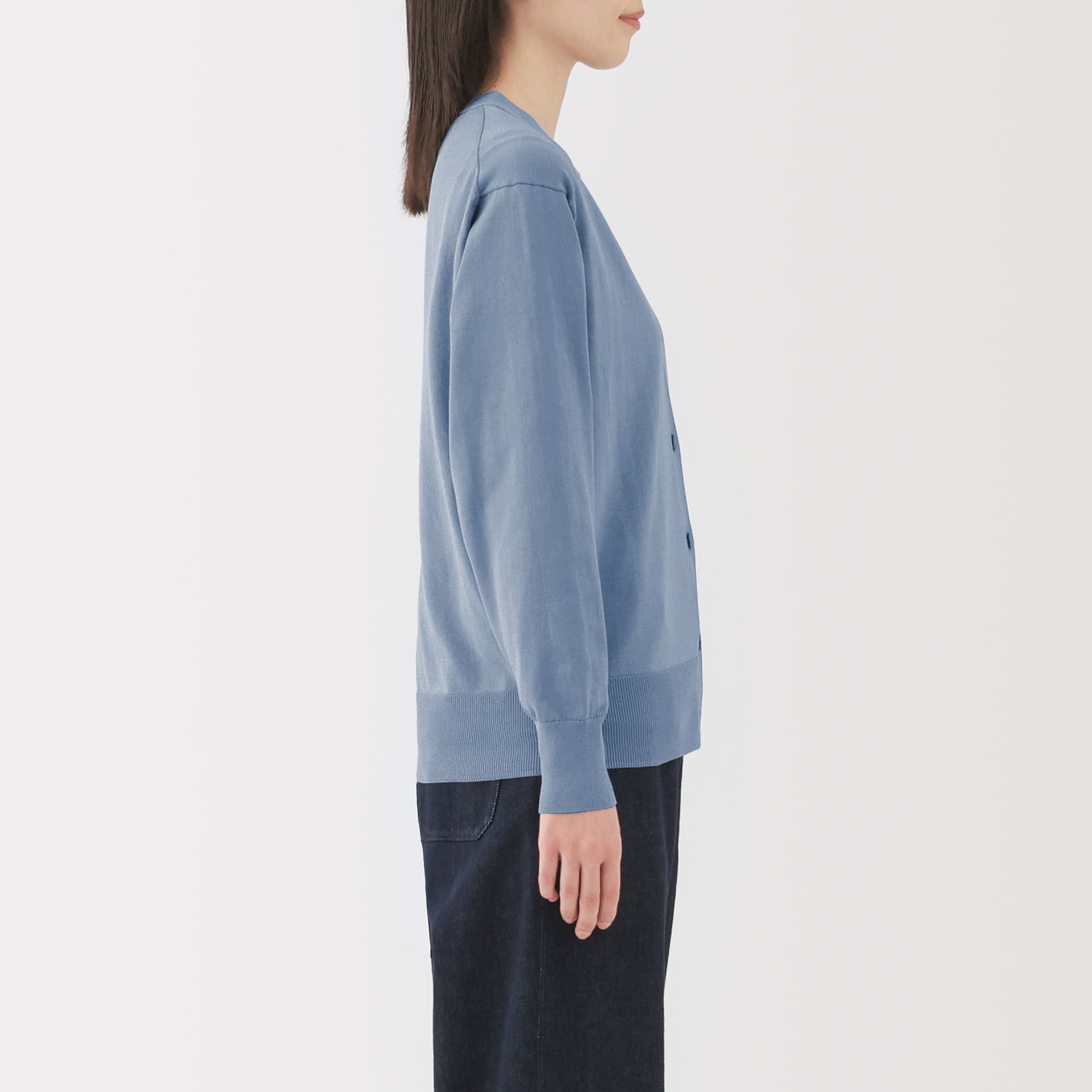 婦人　ＵＶカットライトニットＶネックカーディガン