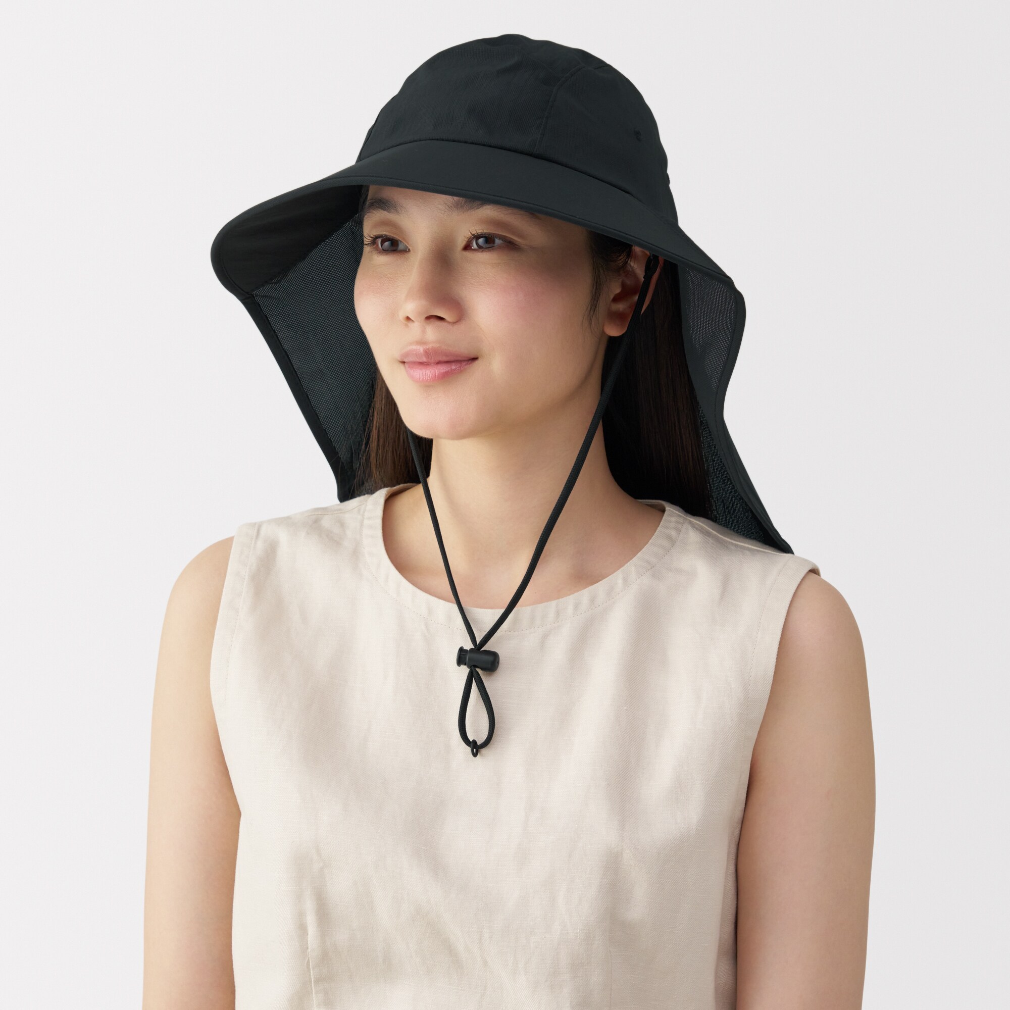 無印良品　風を通すちいさくまとまる　日除け付きハット　サンドベージュ　新品未使用 風を通す ちいさくまとまる 日除け付きハット | 無印良品