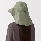 風を通す　ちいさくまとまる　日除け付きハット