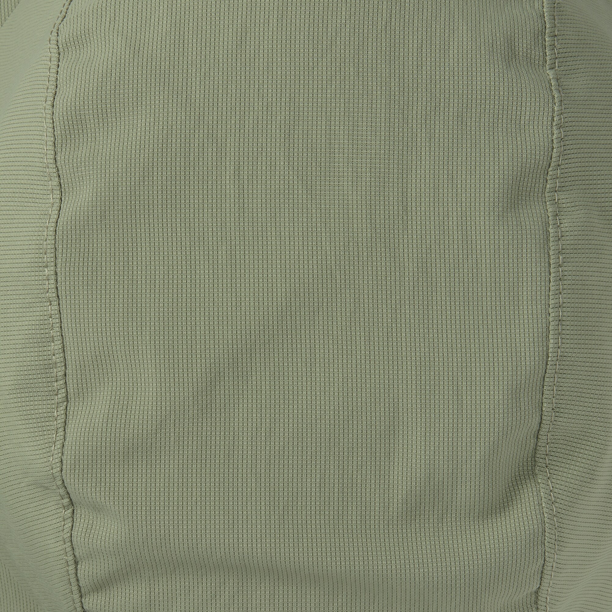 風を通す　ちいさくまとまる　日除け付きハット