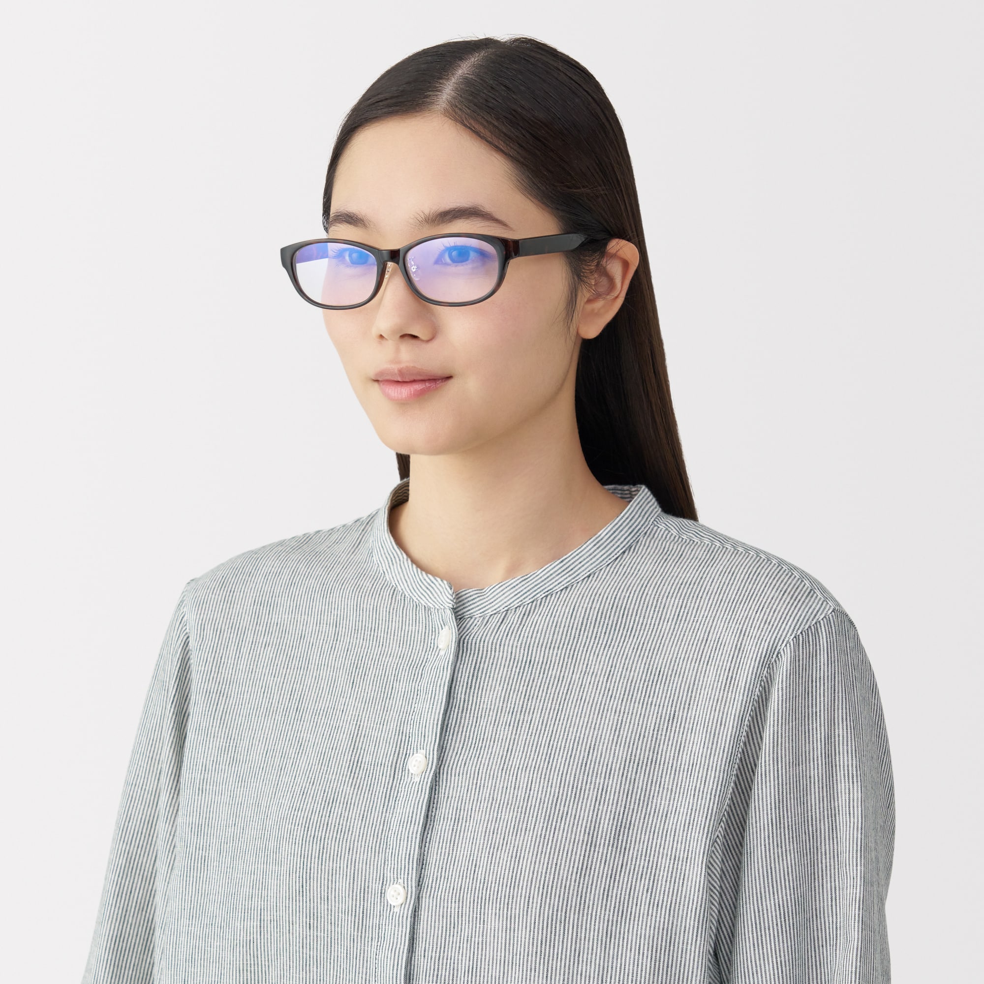 ブルーライト対応　オーバル型サングラス