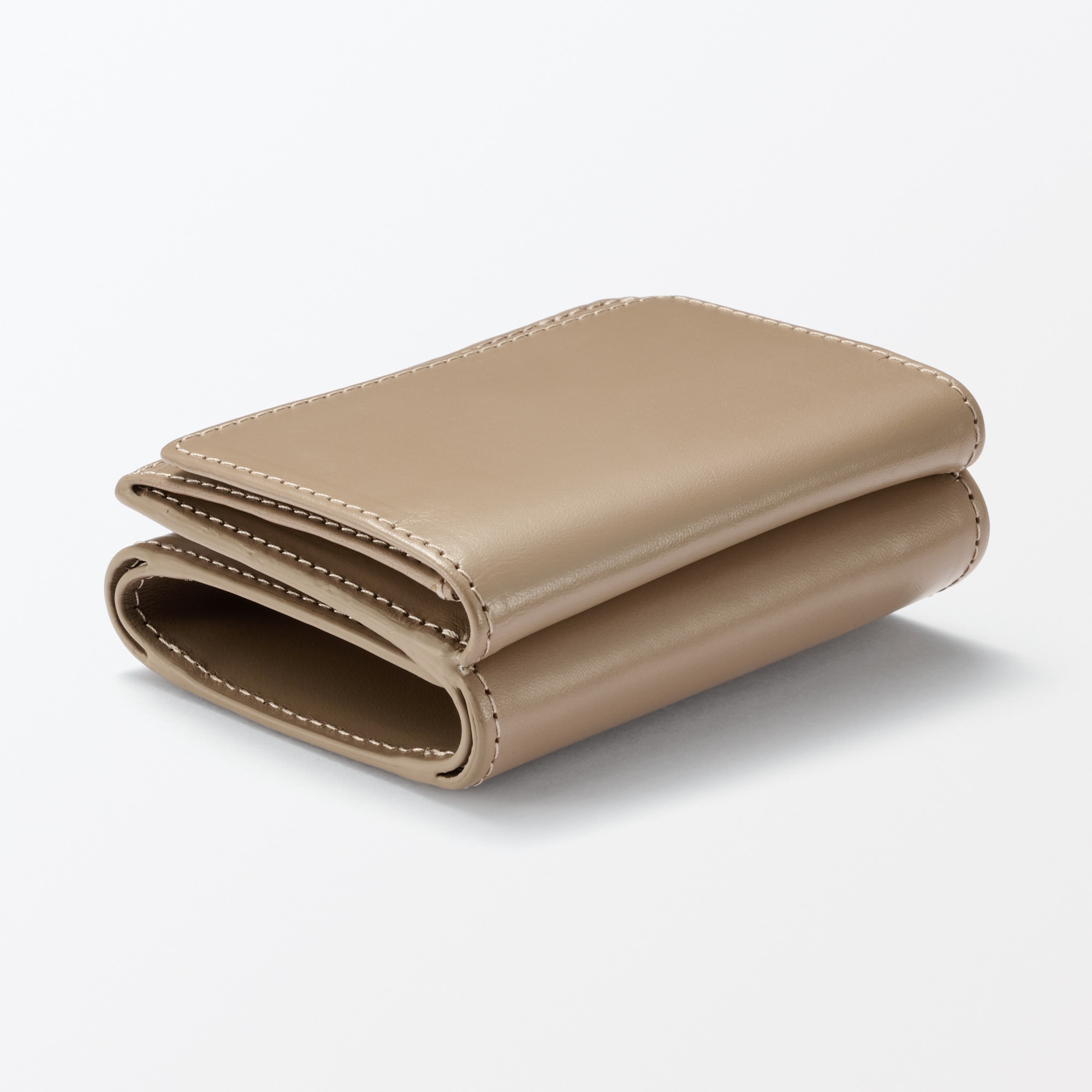 ベジタブルタンニンレザー　三つ折り財布