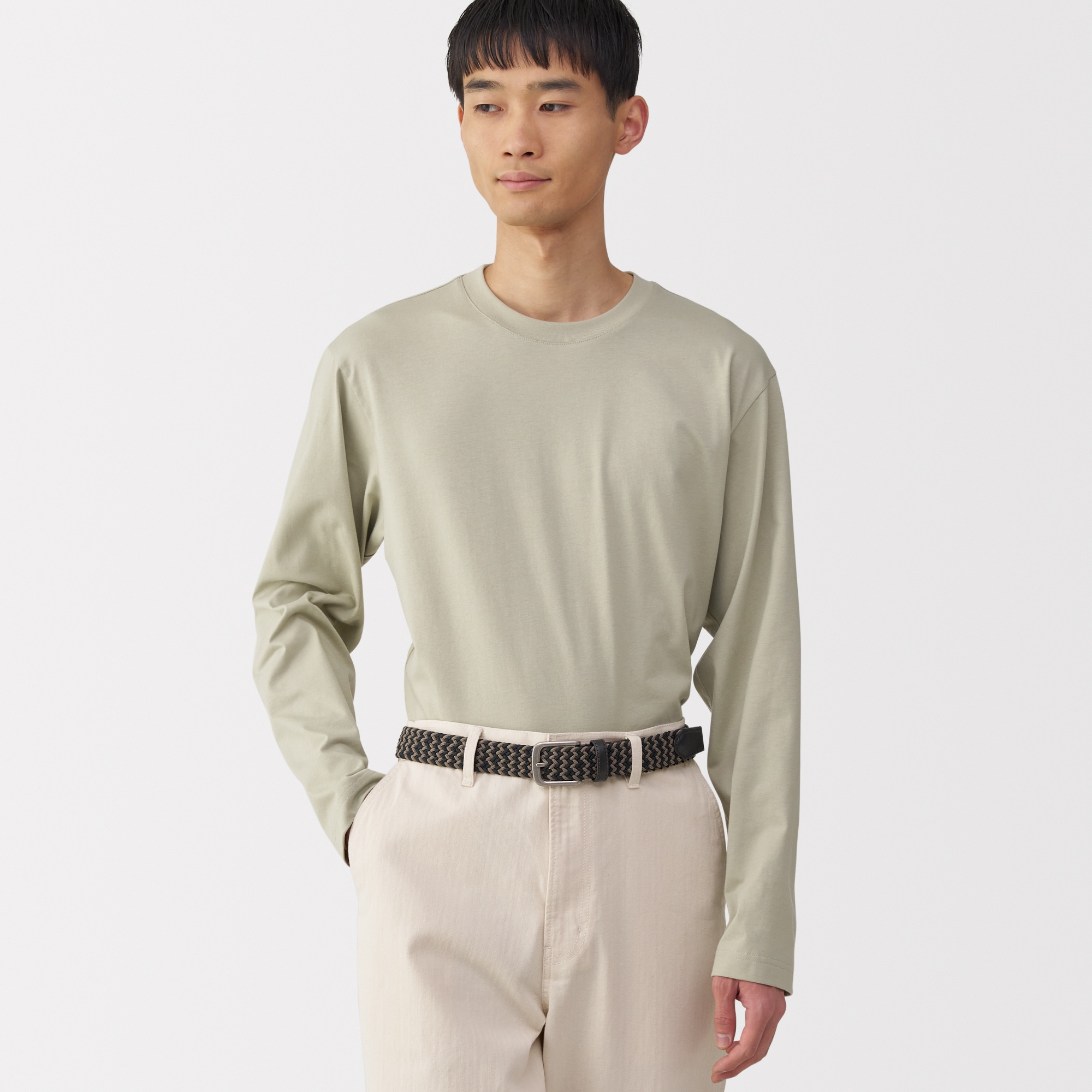 自由な位置で留められる　ストレッチベルト