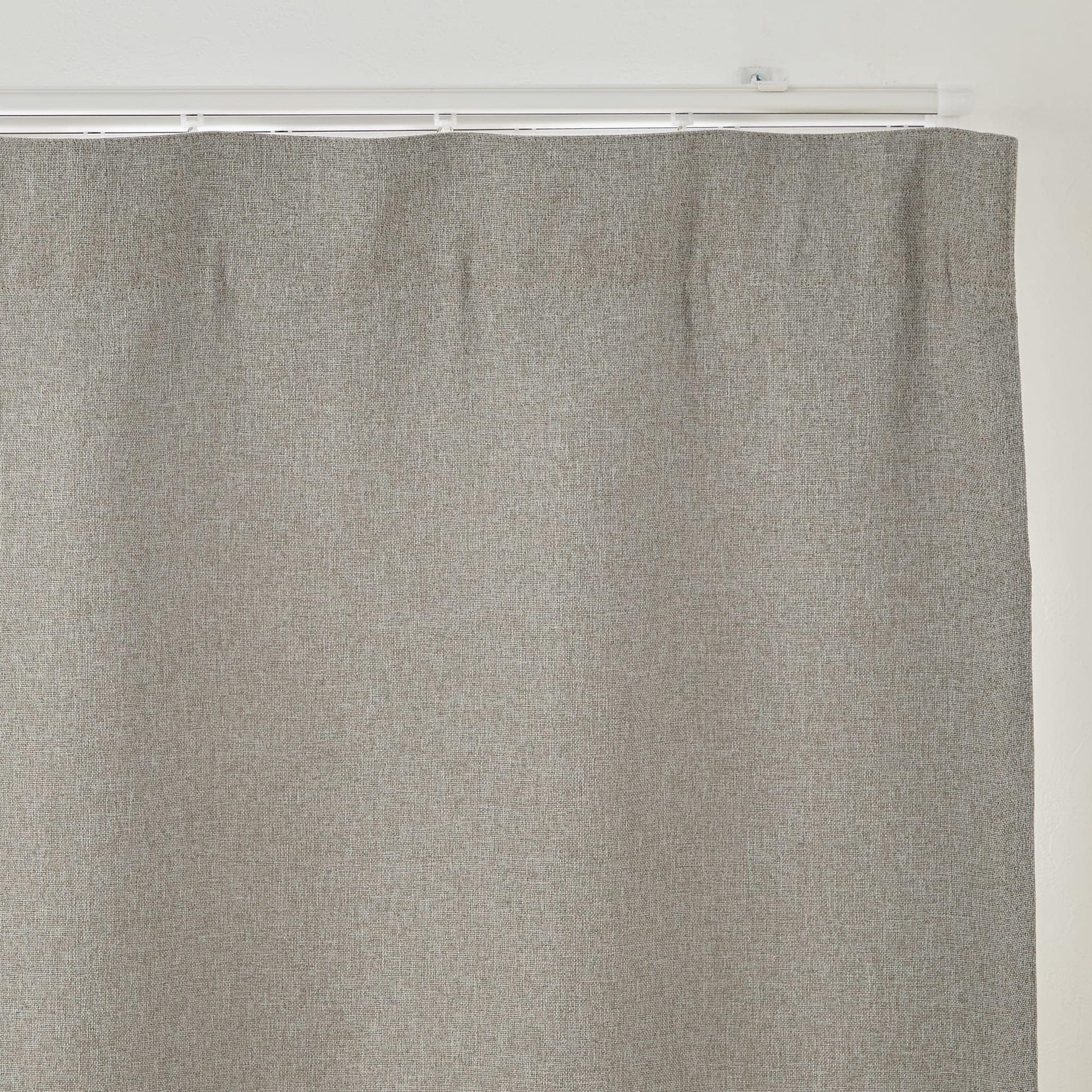 防炎・遮光性　ドビー織りノンプリーツカーテン