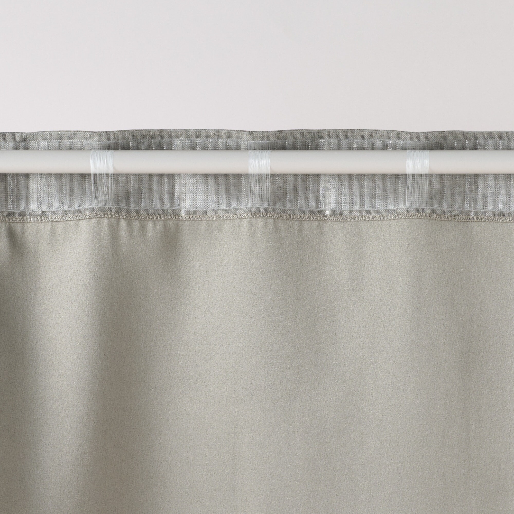 防炎・遮光性　ドビー織りノンプリーツカーテン