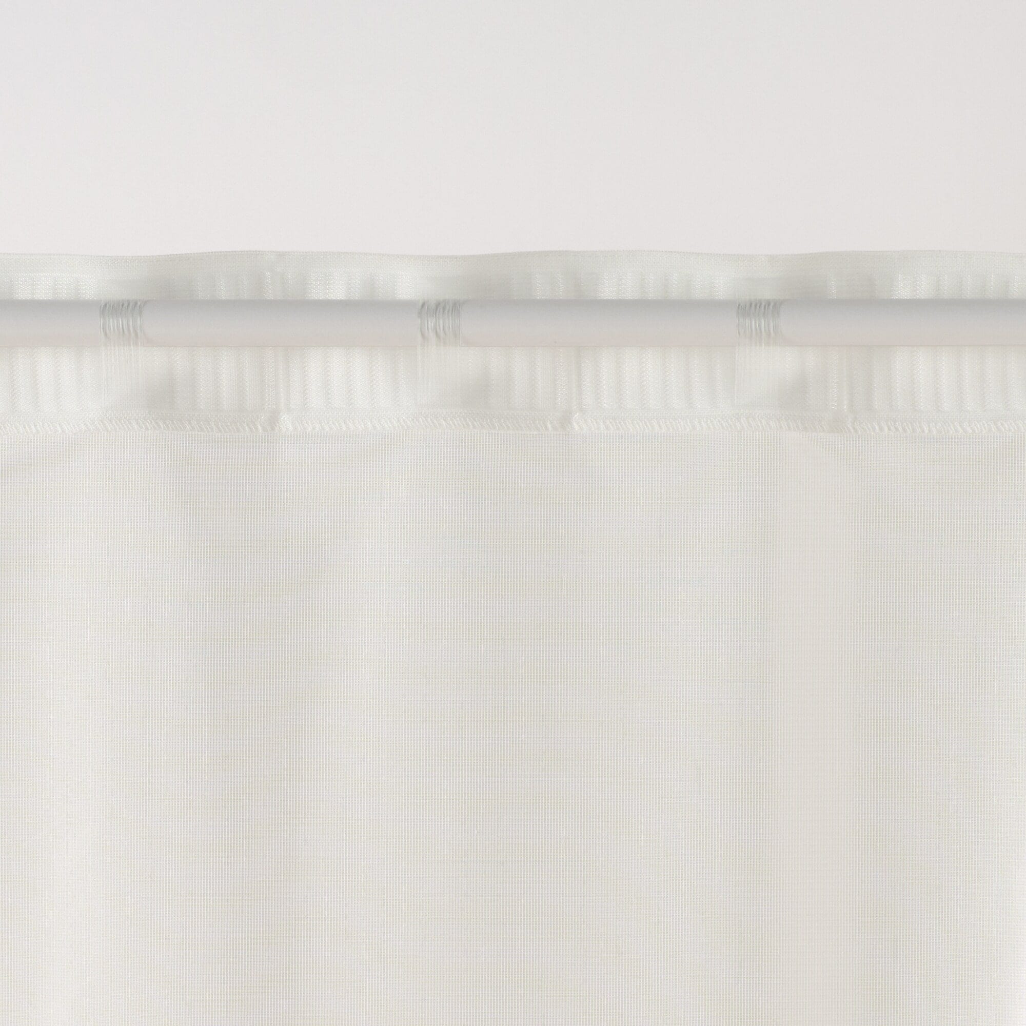 熱を通しにくく透けにくいレースノンプリーツカーテン