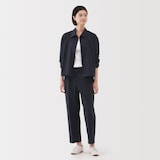 婦人　風を通す　ストレッチサッカーイージーテーパードパンツ