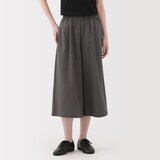 婦人　風を通す　ストレッチサッカーイージークロップドパンツ