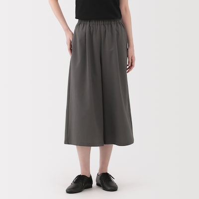 婦人　風を通す　ストレッチサッカーイージークロップドパンツ