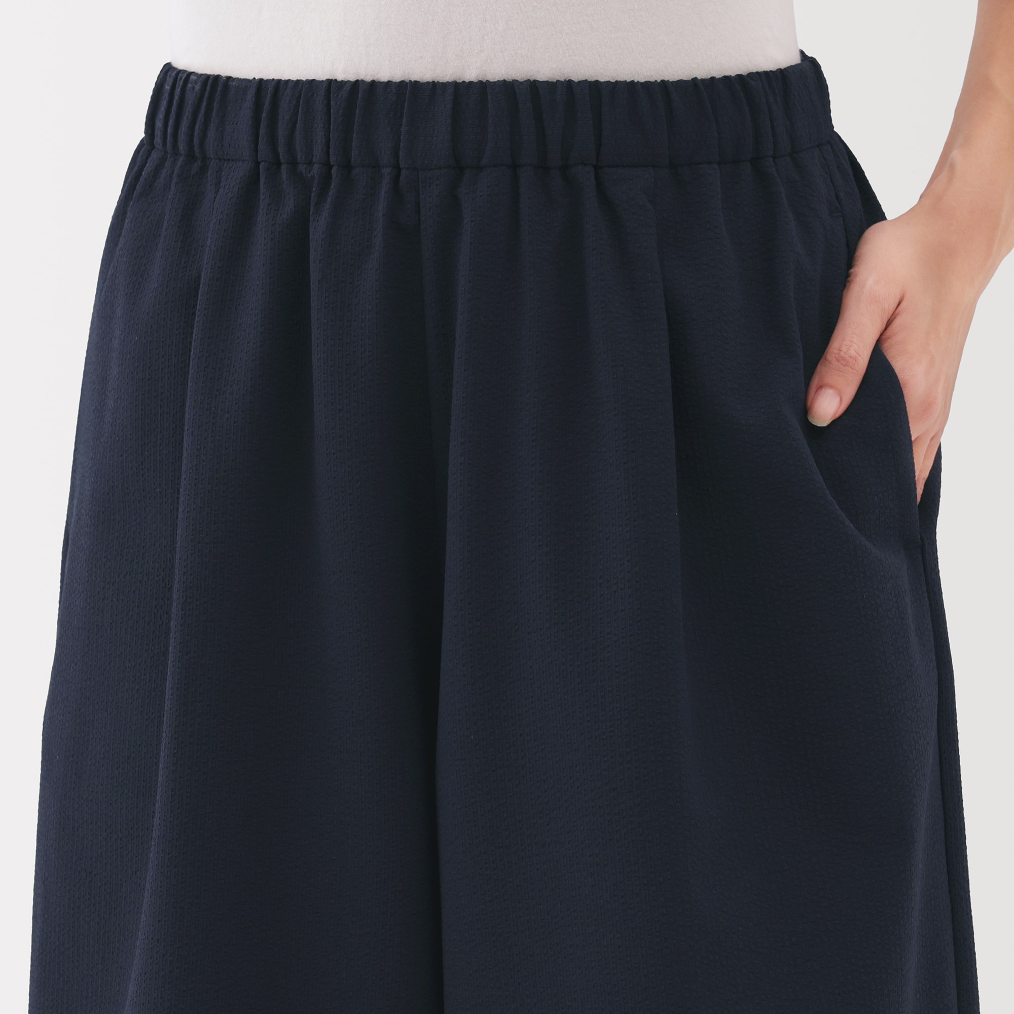 新品／無印良品／XLネイビーとL黒風を通すストレッチサッカークロップドパンツ2点 無印良品 パンツ 婦人 風を通す ストレッチサッカーイージー