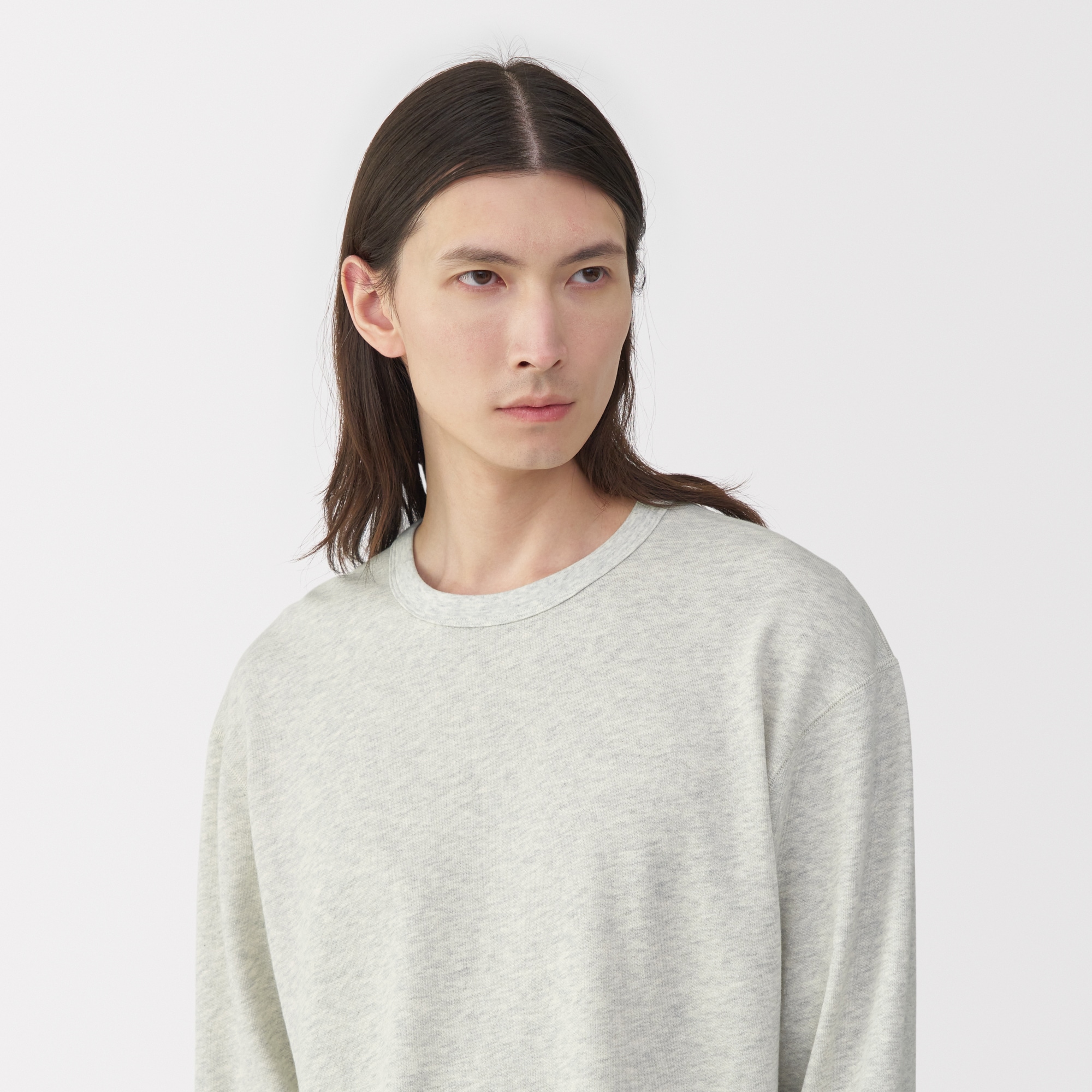 紳士　昔ながらの製法で編み立てたミニ裏毛クルーネック長袖Ｔシャツ