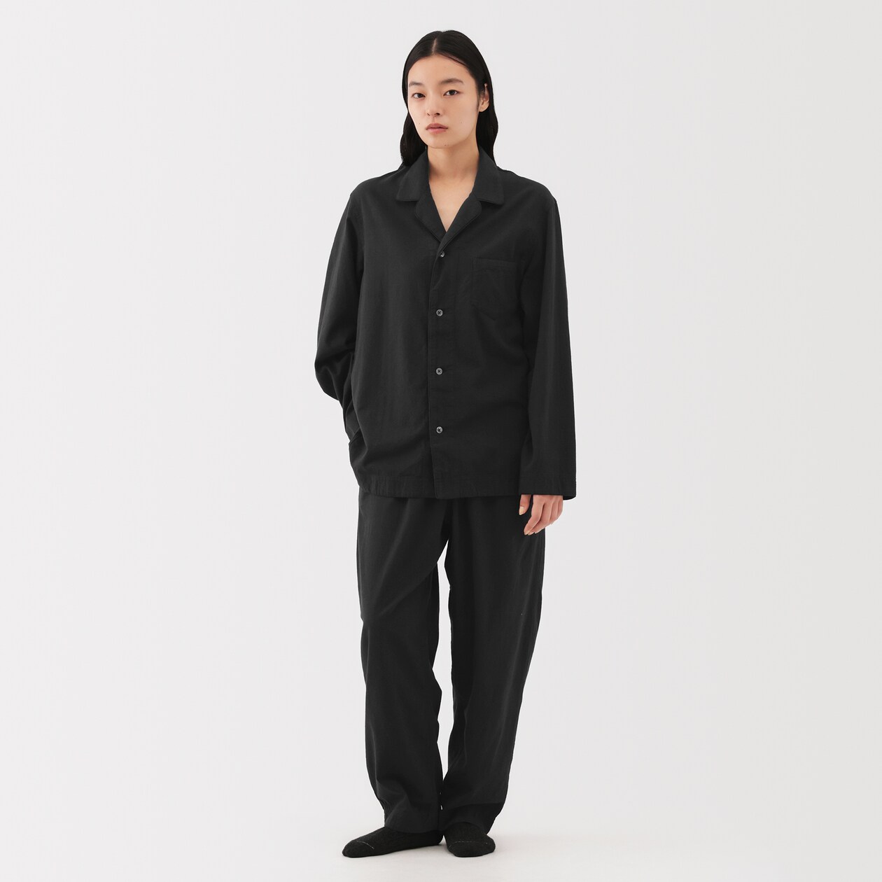 男女兼用　インドの手紬ぎ手織りパジャマ