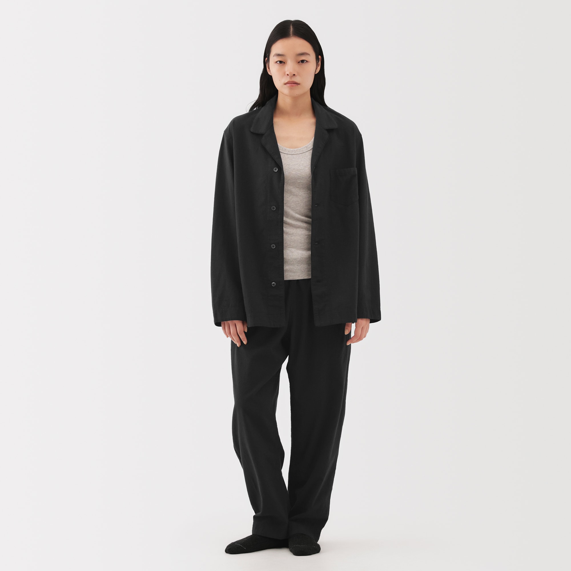 男女兼用　インドの手紬ぎ手織りパジャマ