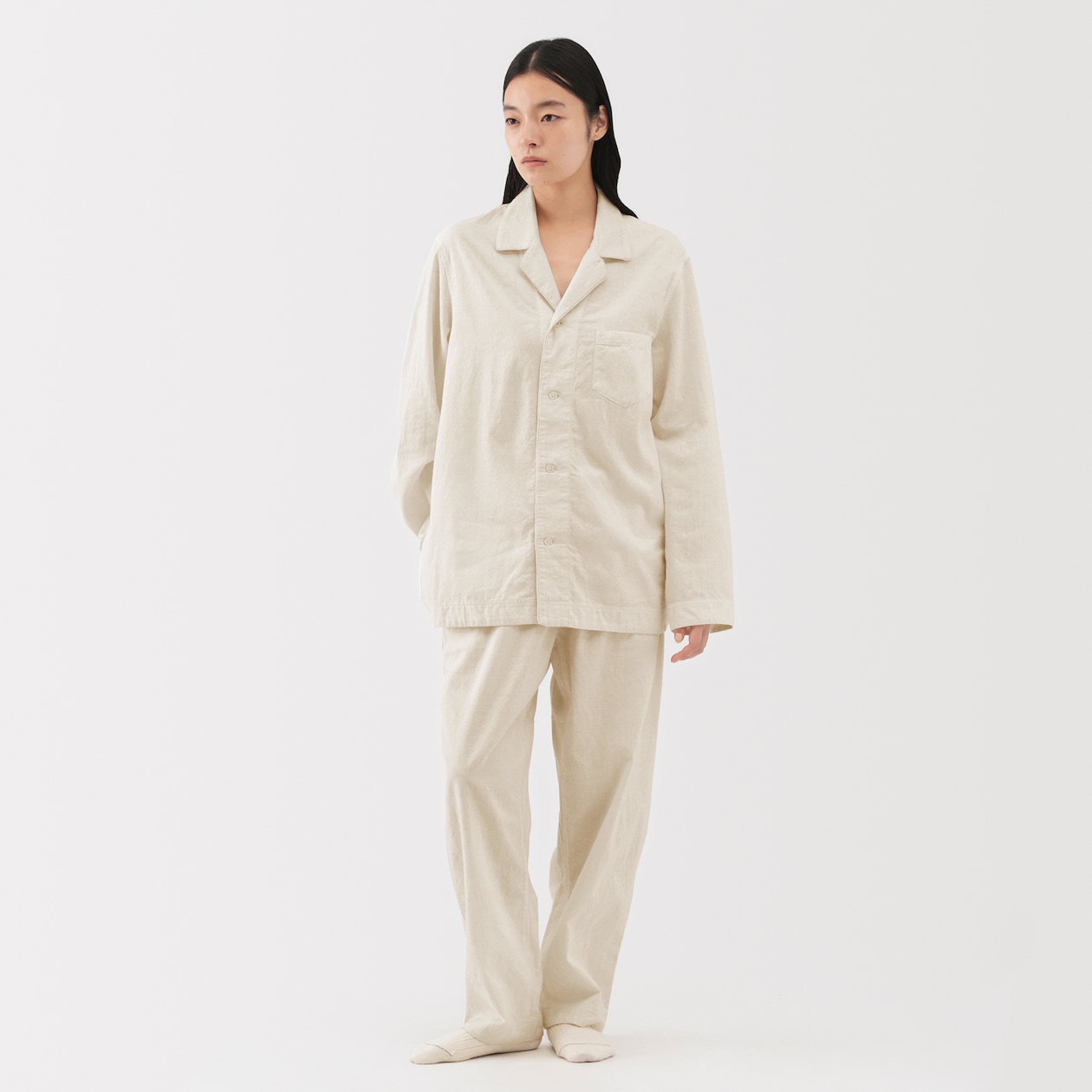 男女兼用　インドの手紬ぎ手織りパジャマ