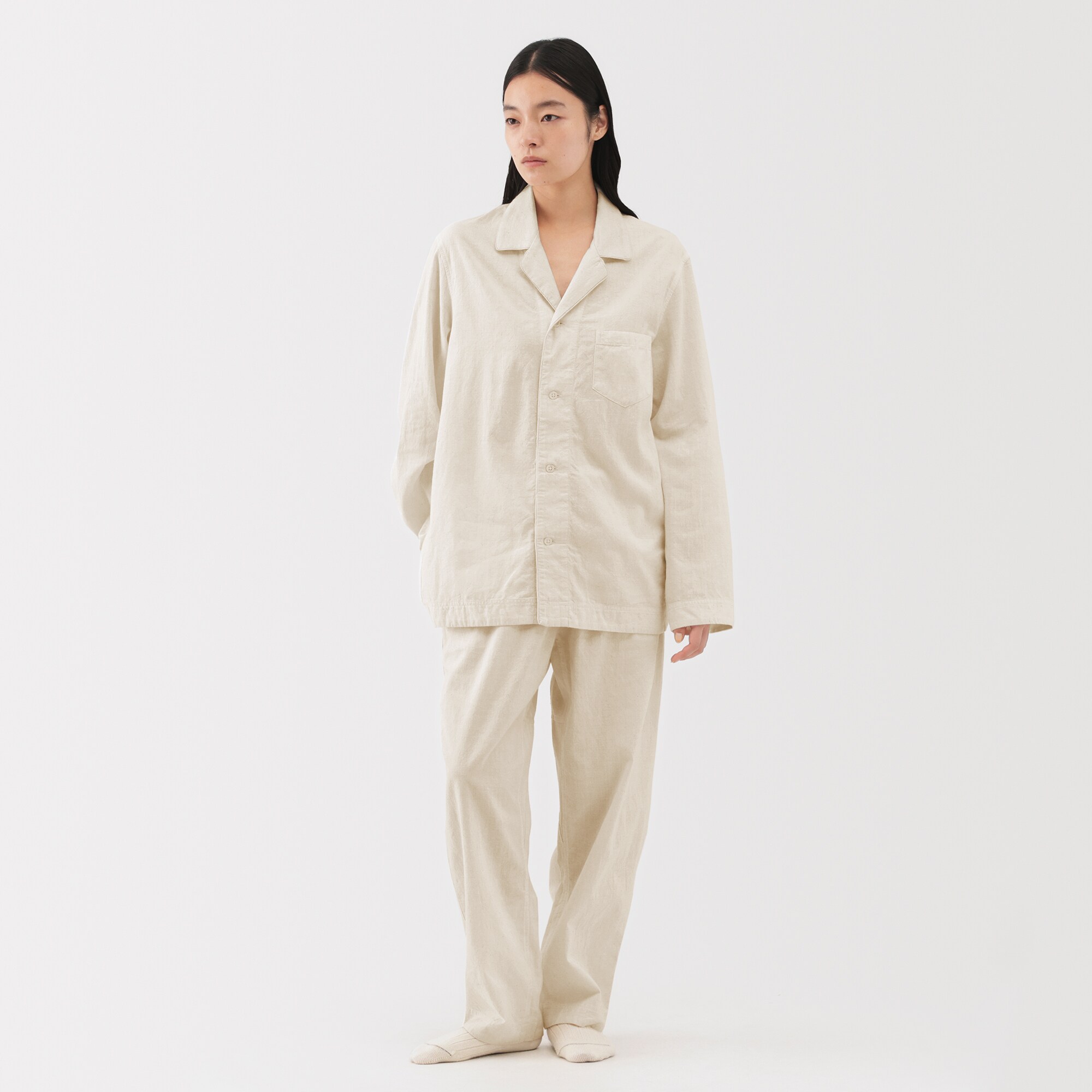 男女兼用　インドの手紬ぎ手織りパジャマ