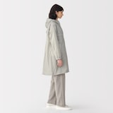 婦人　軽量撥水ナイロンフード付きコート