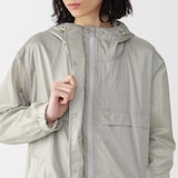 婦人　軽量撥水ナイロンフード付きコート