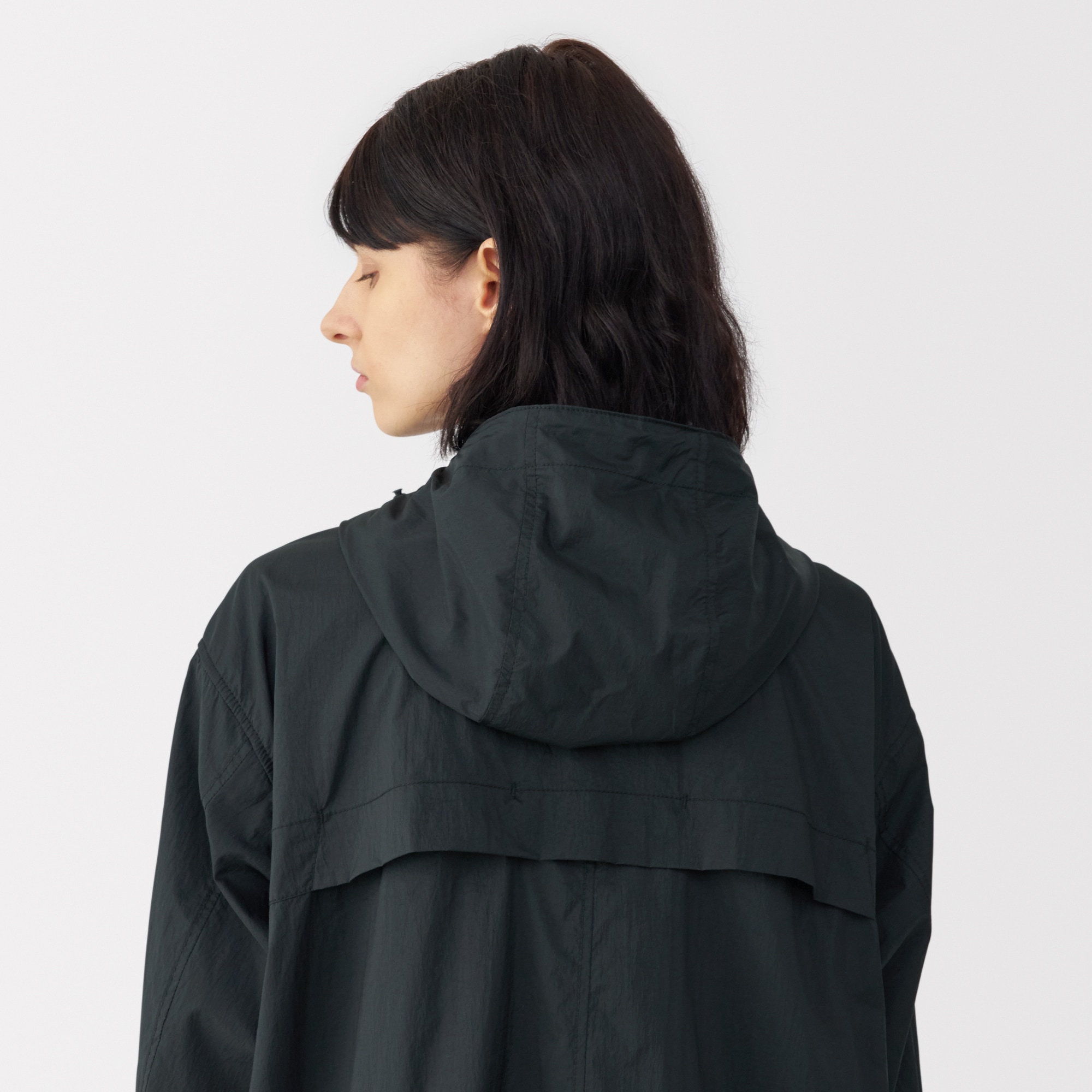 婦人 軽量撥水ナイロンフード付きコート | 無印良品