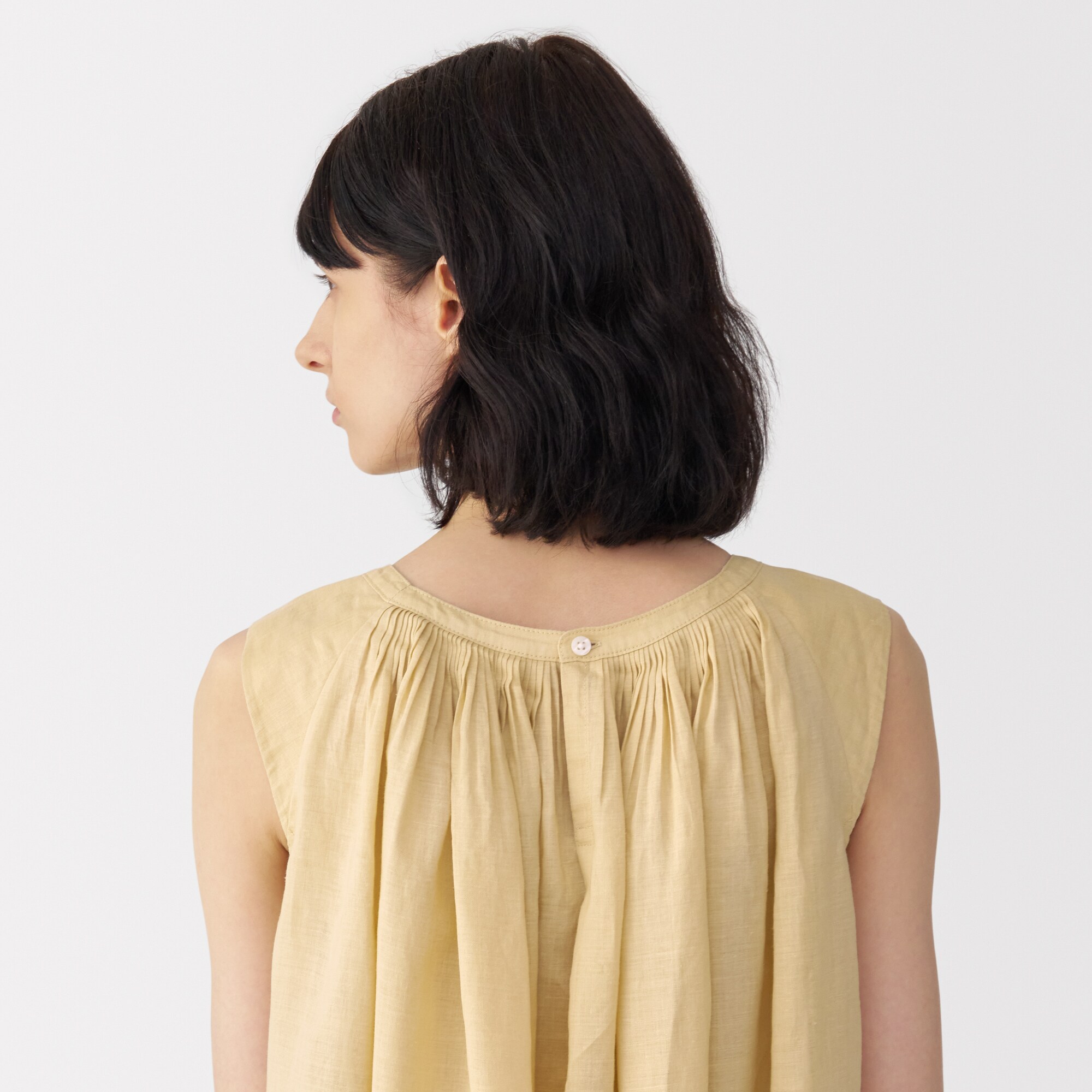 MUJI Labo ラミー ノースリーブ タックワンピース ブラック M 無印 婦人 ラミーノースリーブタックワンピース | 無印良品