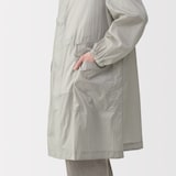 紳士　軽量撥水ナイロンフード付きコート