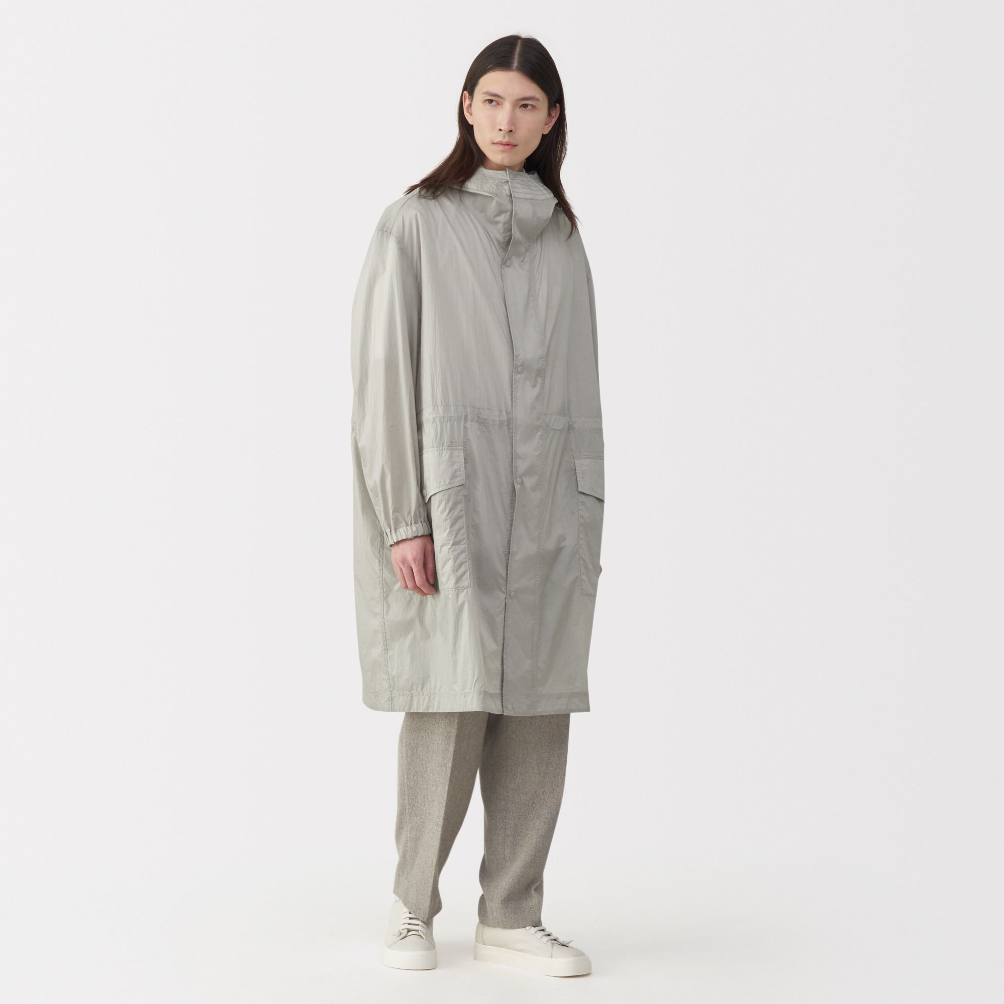 紳士　軽量撥水ナイロンフード付きコート