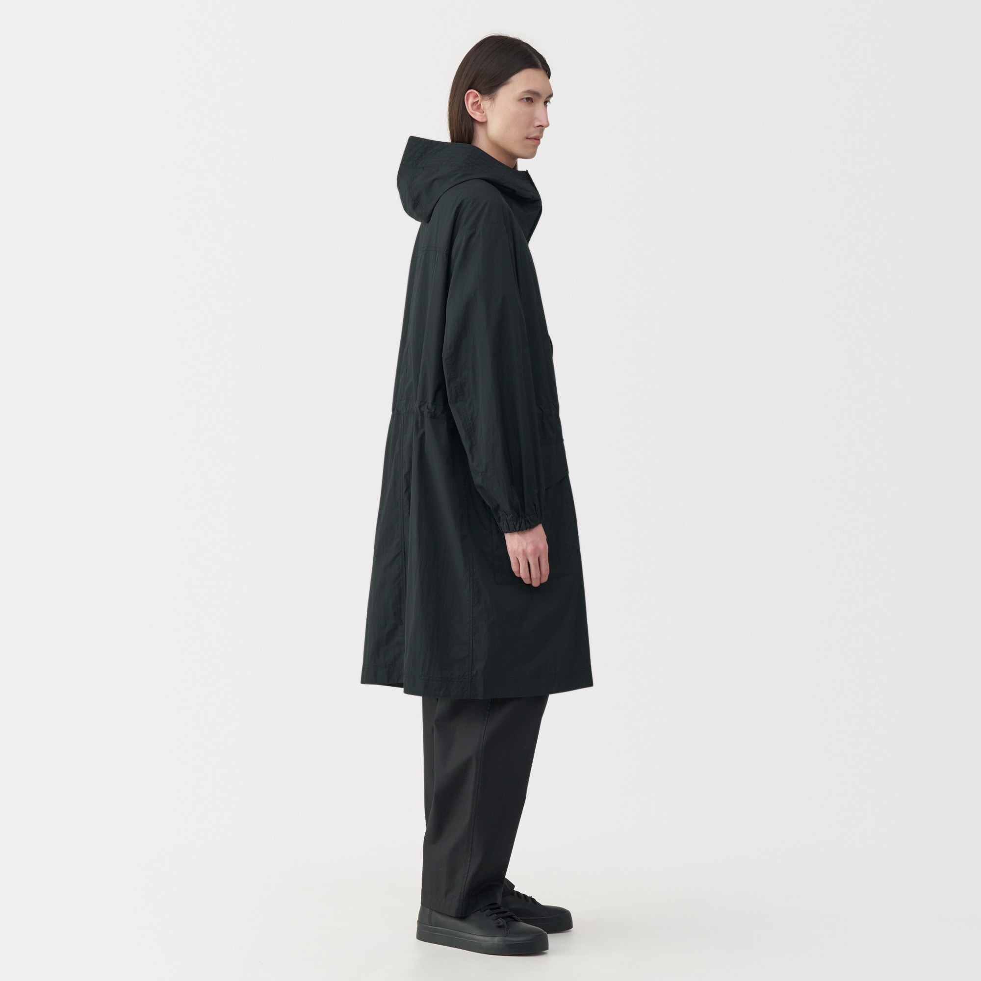紳士　軽量撥水ナイロンフード付きコート