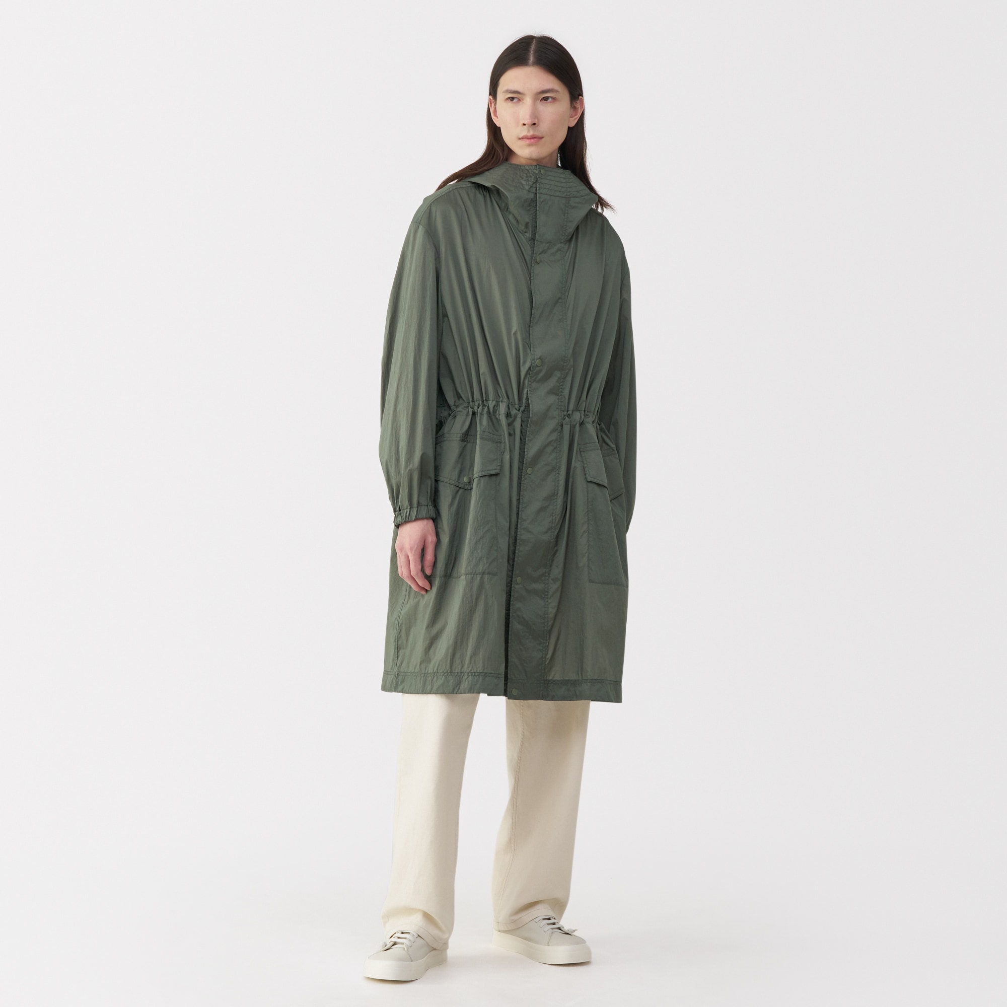 紳士　軽量撥水ナイロンフード付きコート