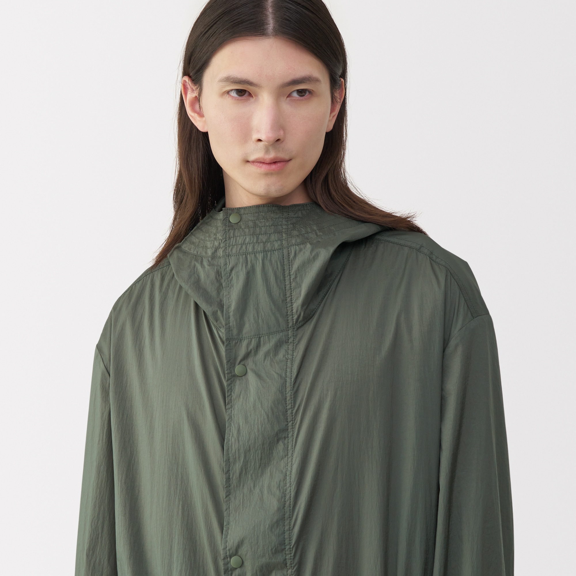 紳士　軽量撥水ナイロンフード付きコート
