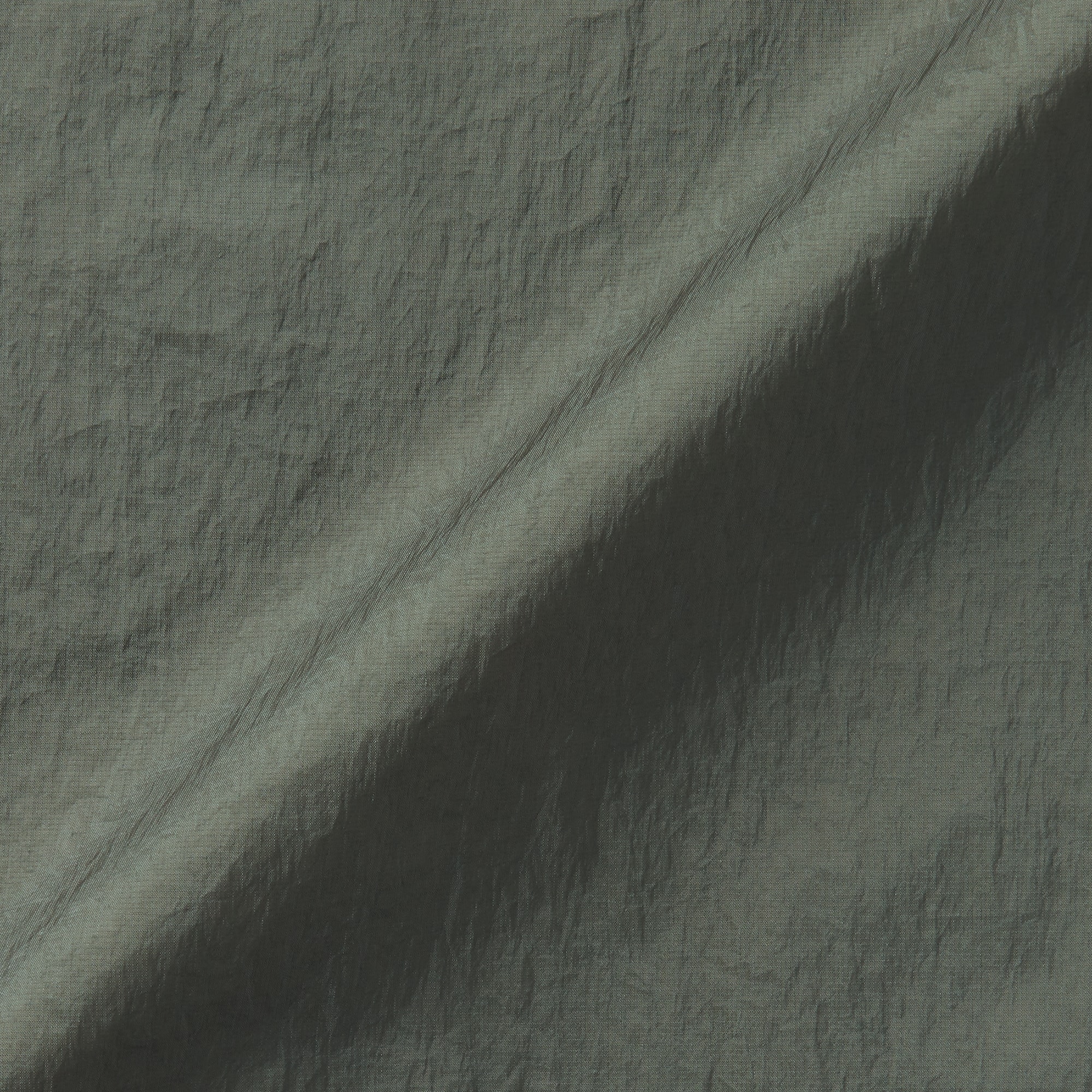 紳士　軽量撥水ナイロンフード付きコート