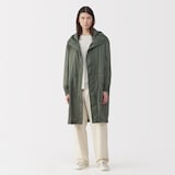 紳士　軽量撥水ナイロンフード付きコート