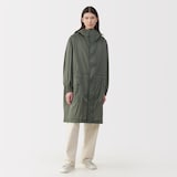紳士　軽量撥水ナイロンフード付きコート