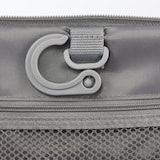 ポリエステル　吊るして使える洗面用具ケース