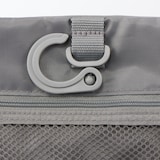 ポリエステル　吊るして使える着脱ポーチ付ケース