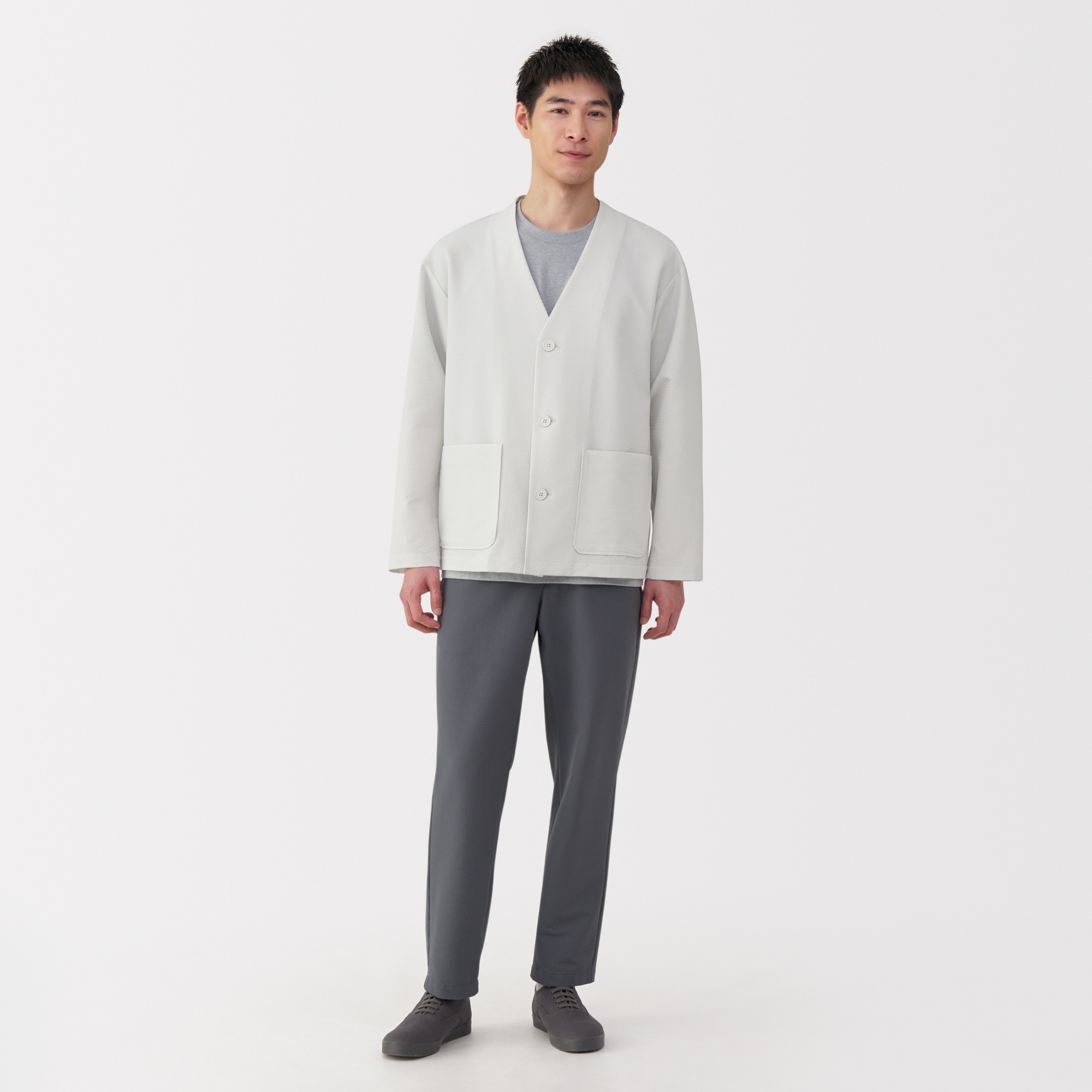 紳士　風を通すストレッチサッカーカーディガン