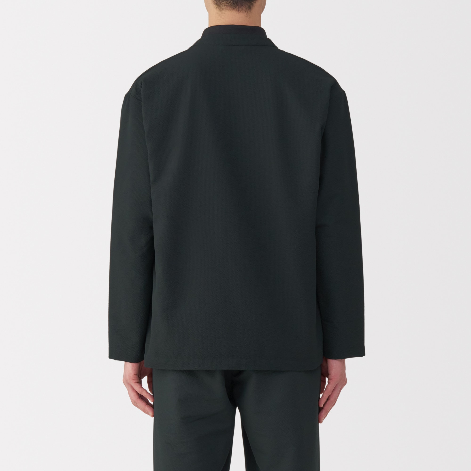 紳士　風を通すストレッチサッカーカーディガン