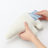 ポケット付き　動物クッション（ホッキョクグマ）