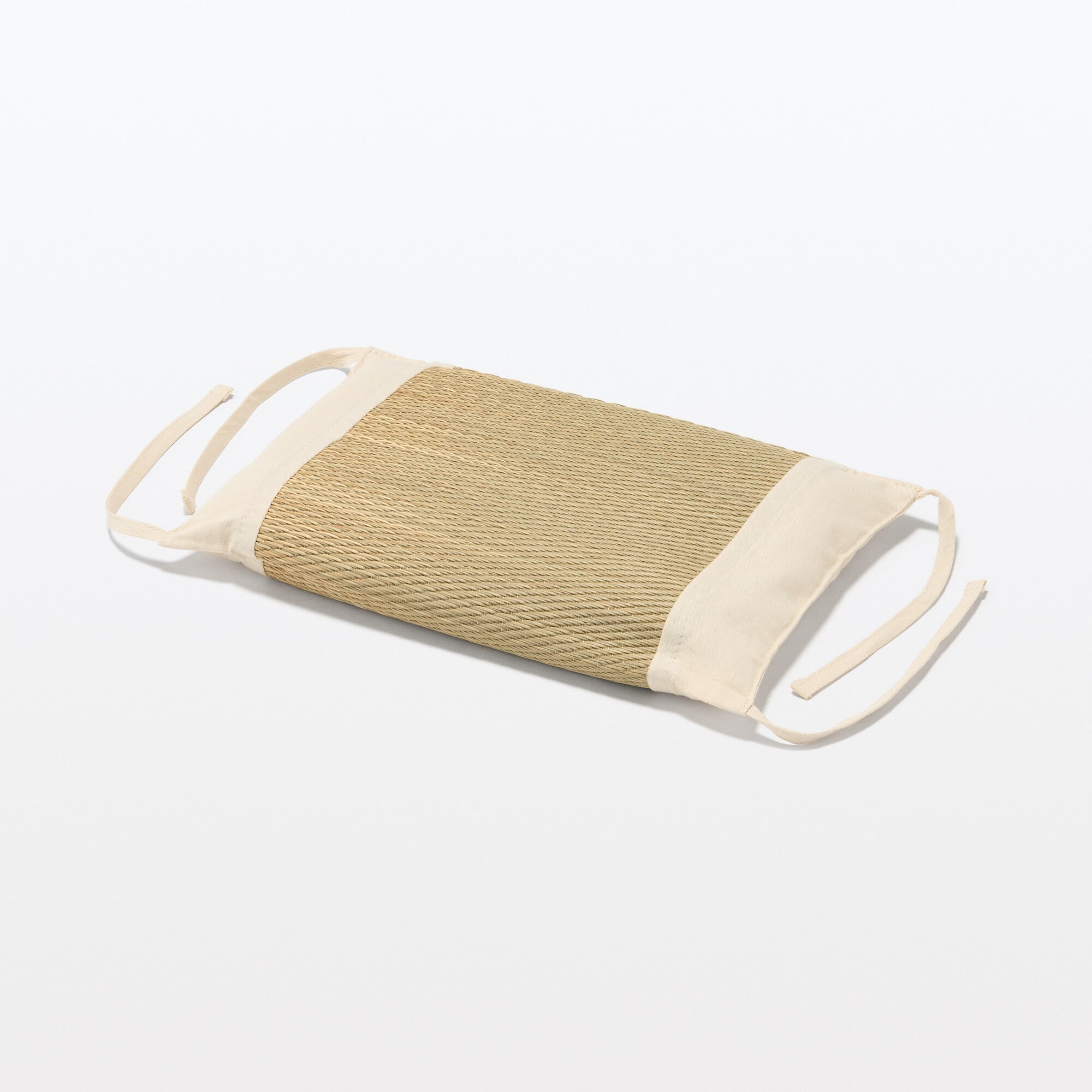 高さが調整できるイ草まくら