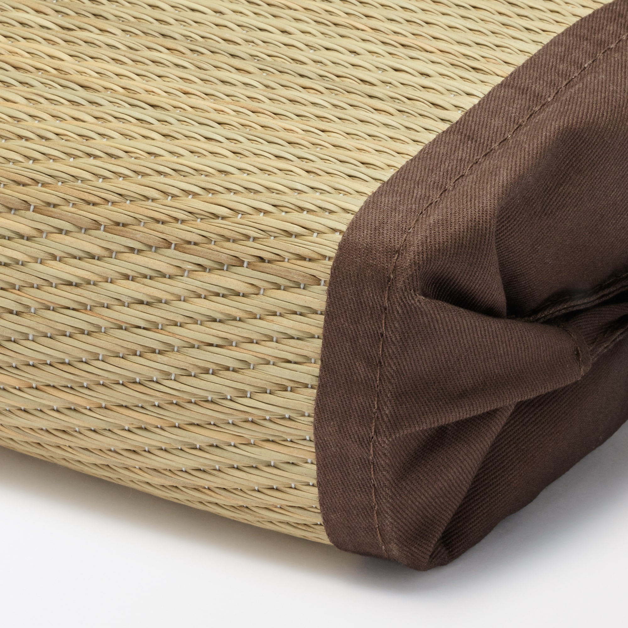 高さが調整できるイ草まくら