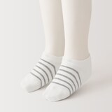 キッズ　足なり直角　スニーカーイン（柄・３足組）