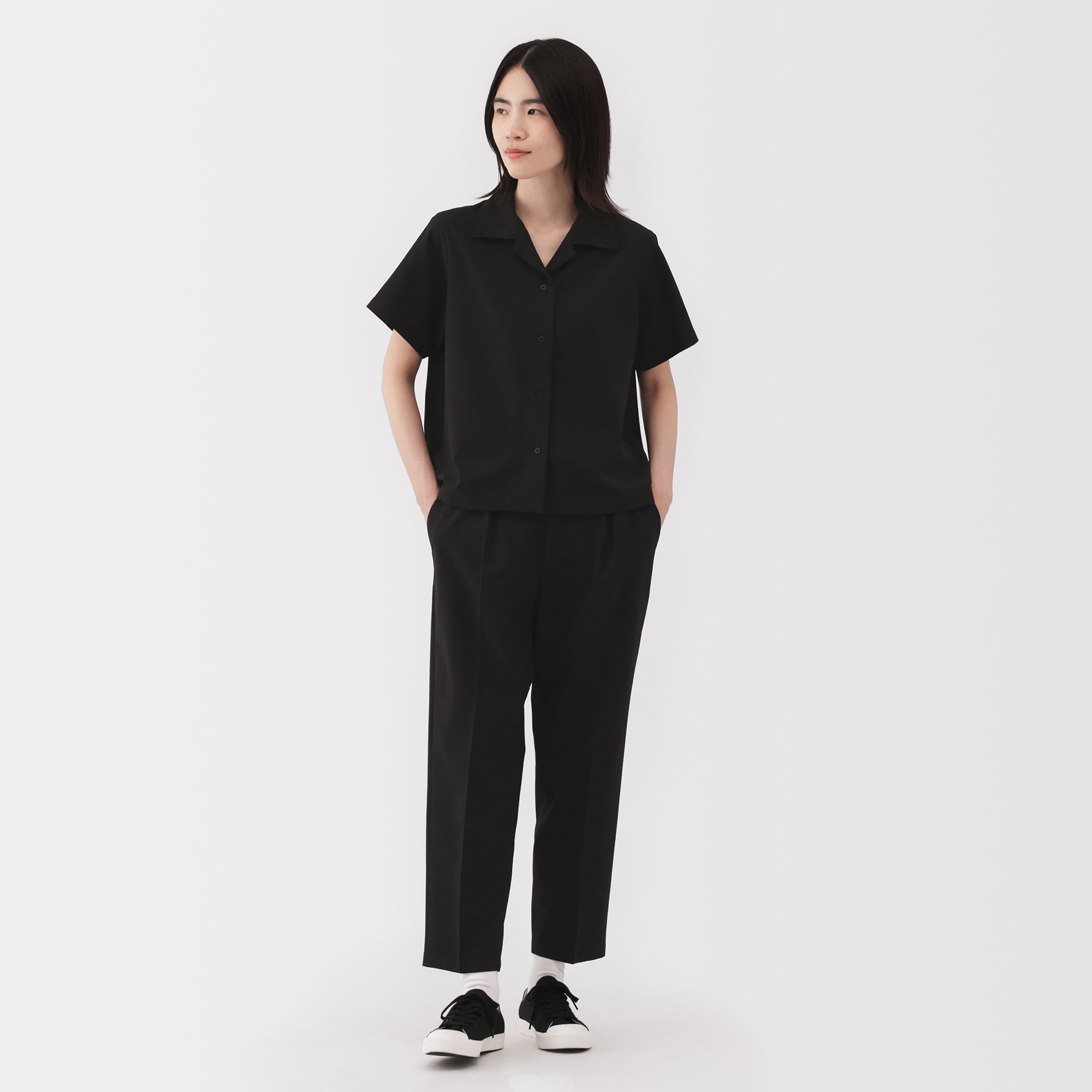 婦人　風を通す　ストレッチサッカー　オープンカラー半袖シャツ