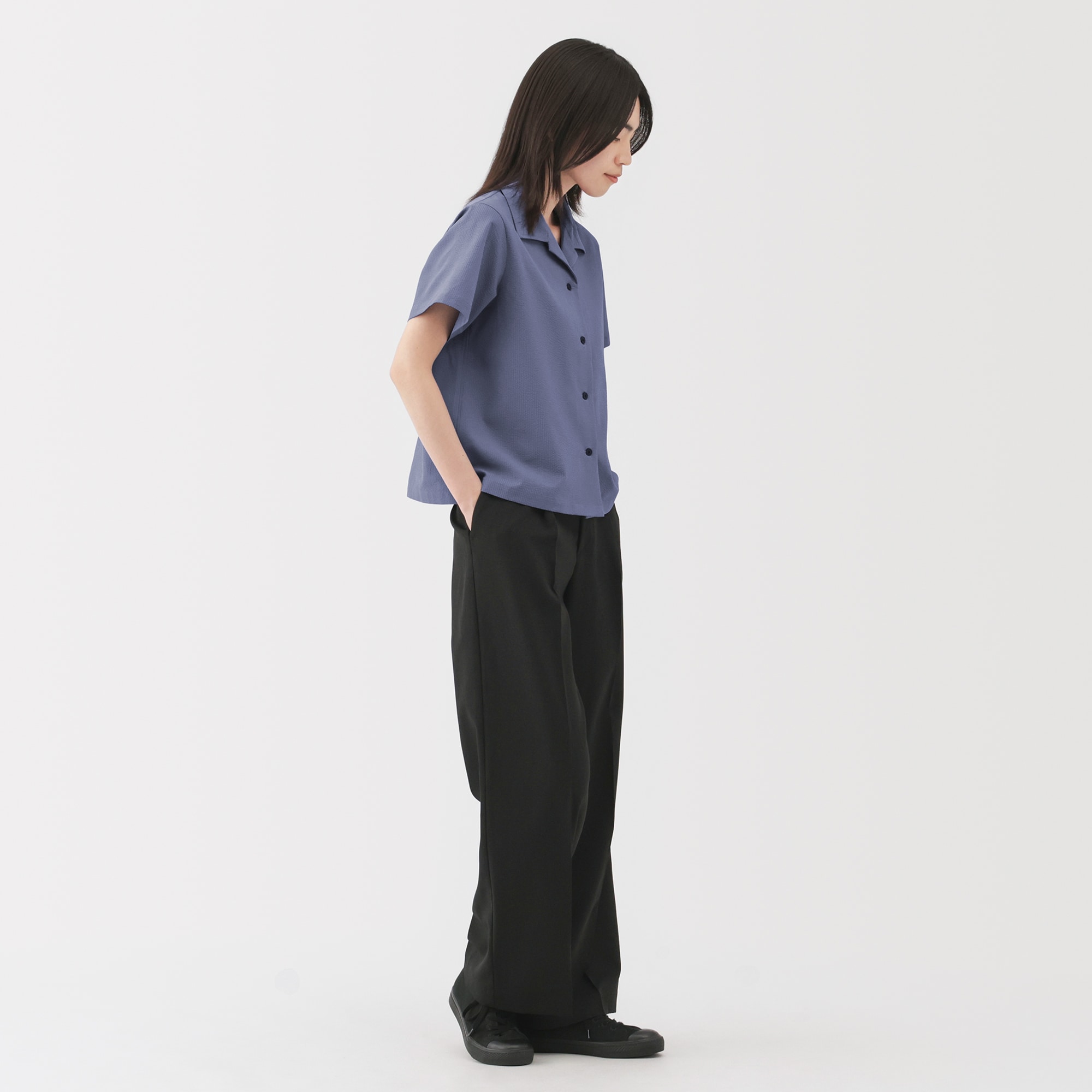 婦人　風を通す　ストレッチサッカー　オープンカラー半袖シャツ