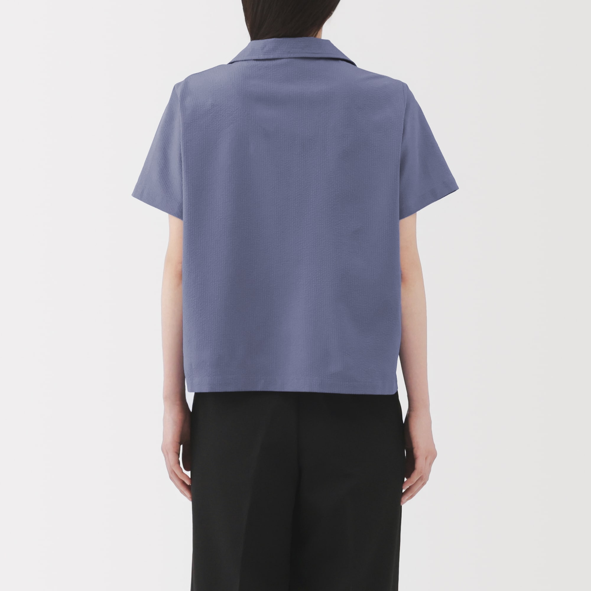 美良品
Descent Move Sports
デサントムーヴスポーツ ウエア 婦人 風を通す ストレッチサッカー オープンカラー半袖シャツ | 無印良品