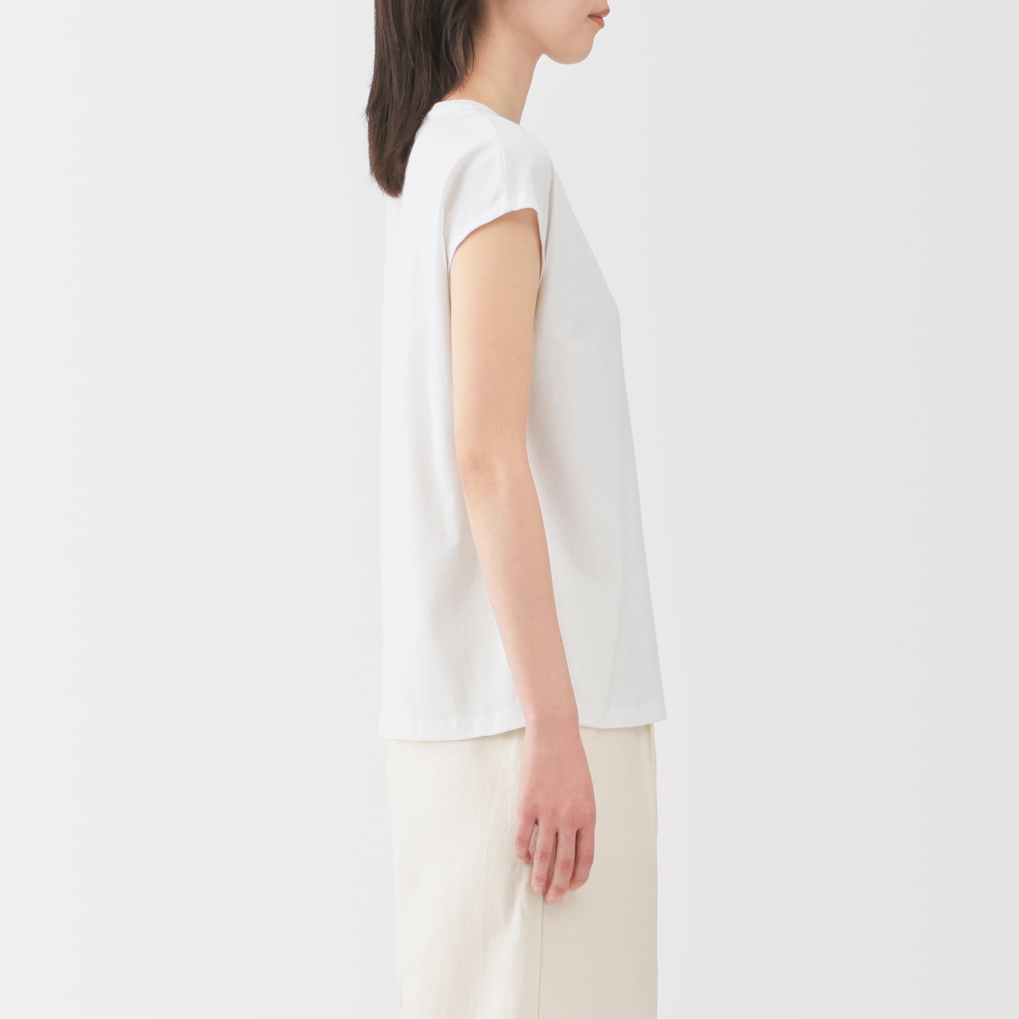 現行 Drawer 16G天竺編みクルーフレンチスリーブニット ホワイト 現行 Drawer 16G天竺編みクルーフレンチスリーブニット ホワイト