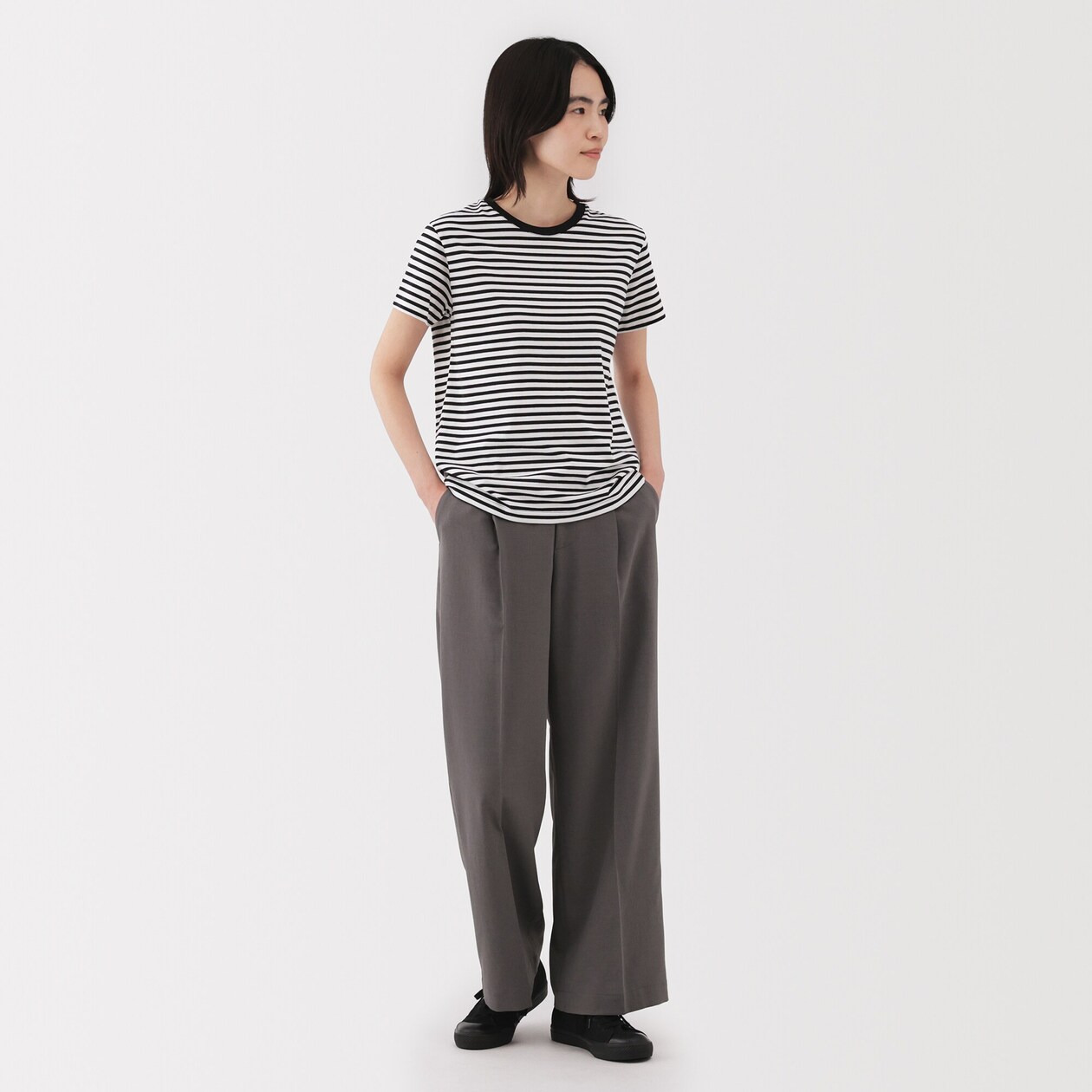 婦人　天竺編みクルーネック半袖Ｔシャツ